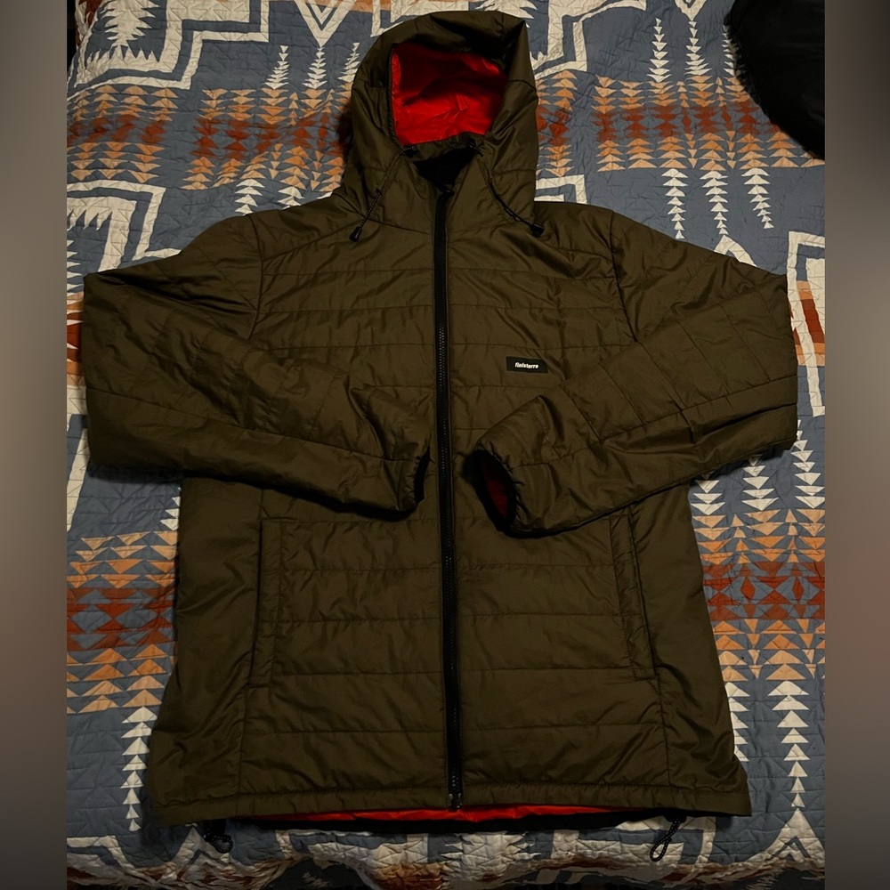COPY - Finisterre insulated Nimbus Hooded Jacket Mens L